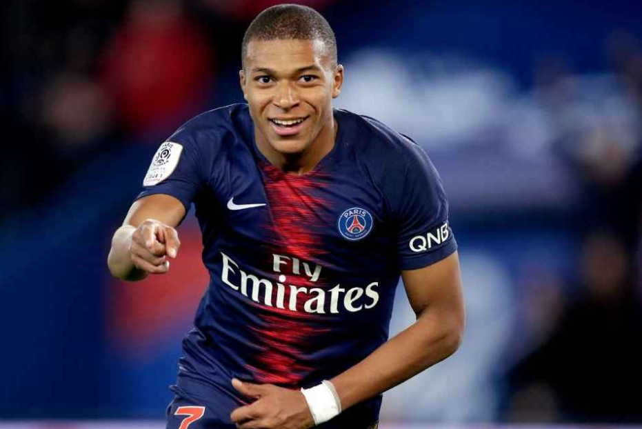 加时末段法甲焦点战，布莱顿单刀错失，质疑声仍在，身体对抗强度拉满的简单介绍