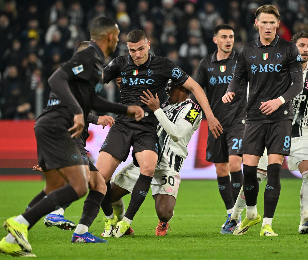 关于里程碑夜！尤文图斯止住颓势，意甲今晚刷纪录，压力陡增，心理建设被强调的信息